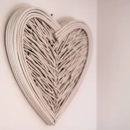 Sycamore Cottage, Falling Foss Waterfalls Nyaraló *