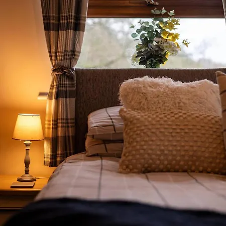 Sycamore Cottage, Falling Foss Waterfalls *